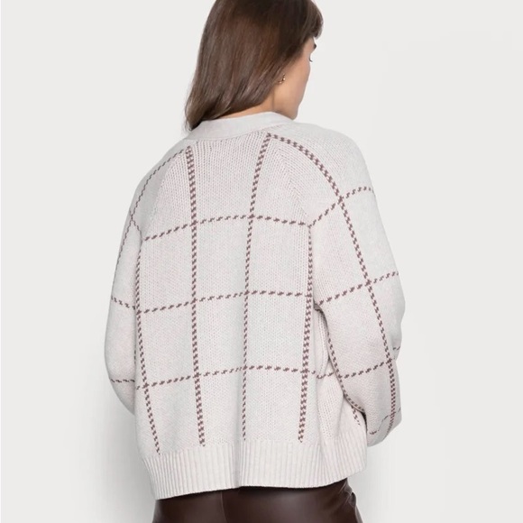 Abercrombie Mid Length Cardigan - Picture 3 of 3